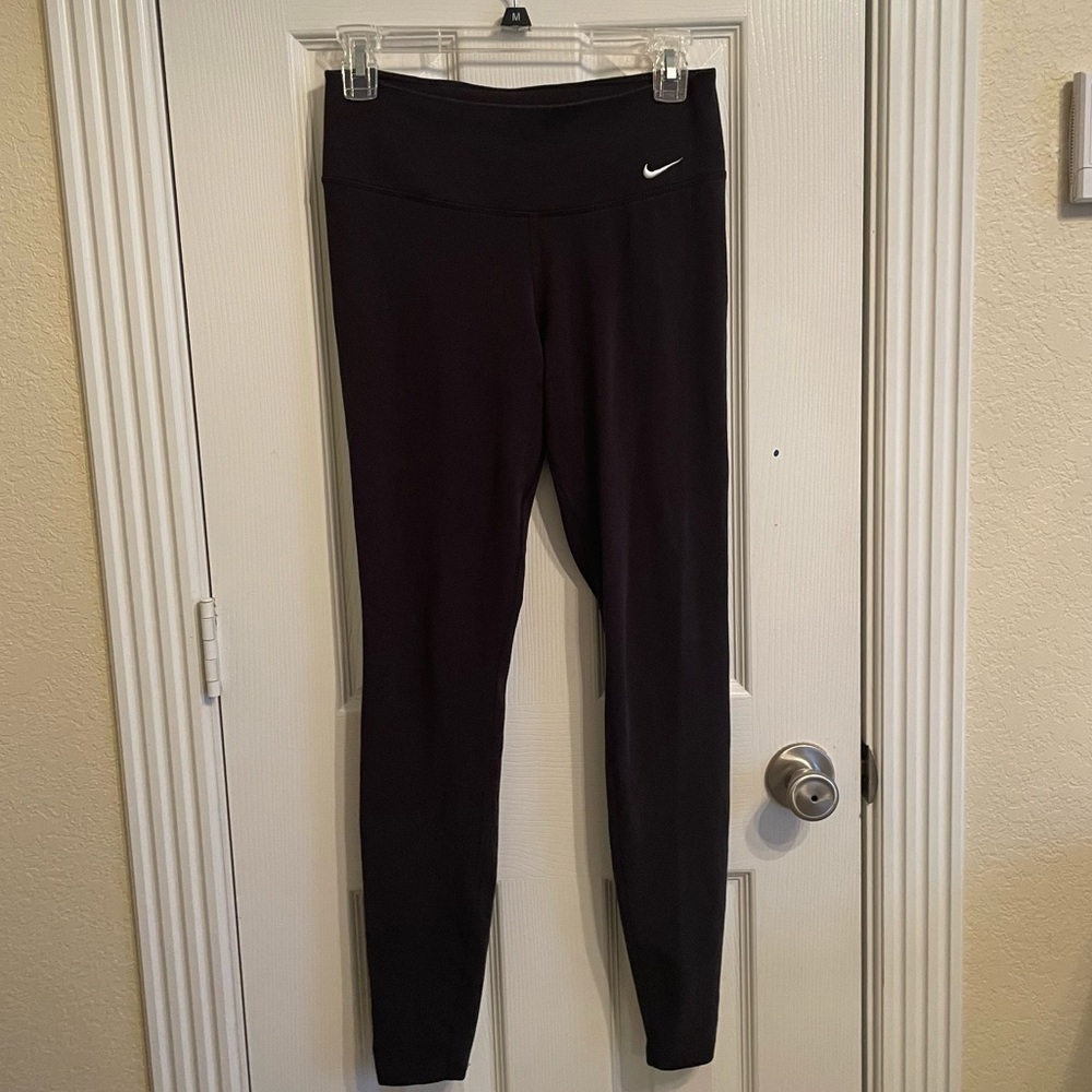 Nike black leggings